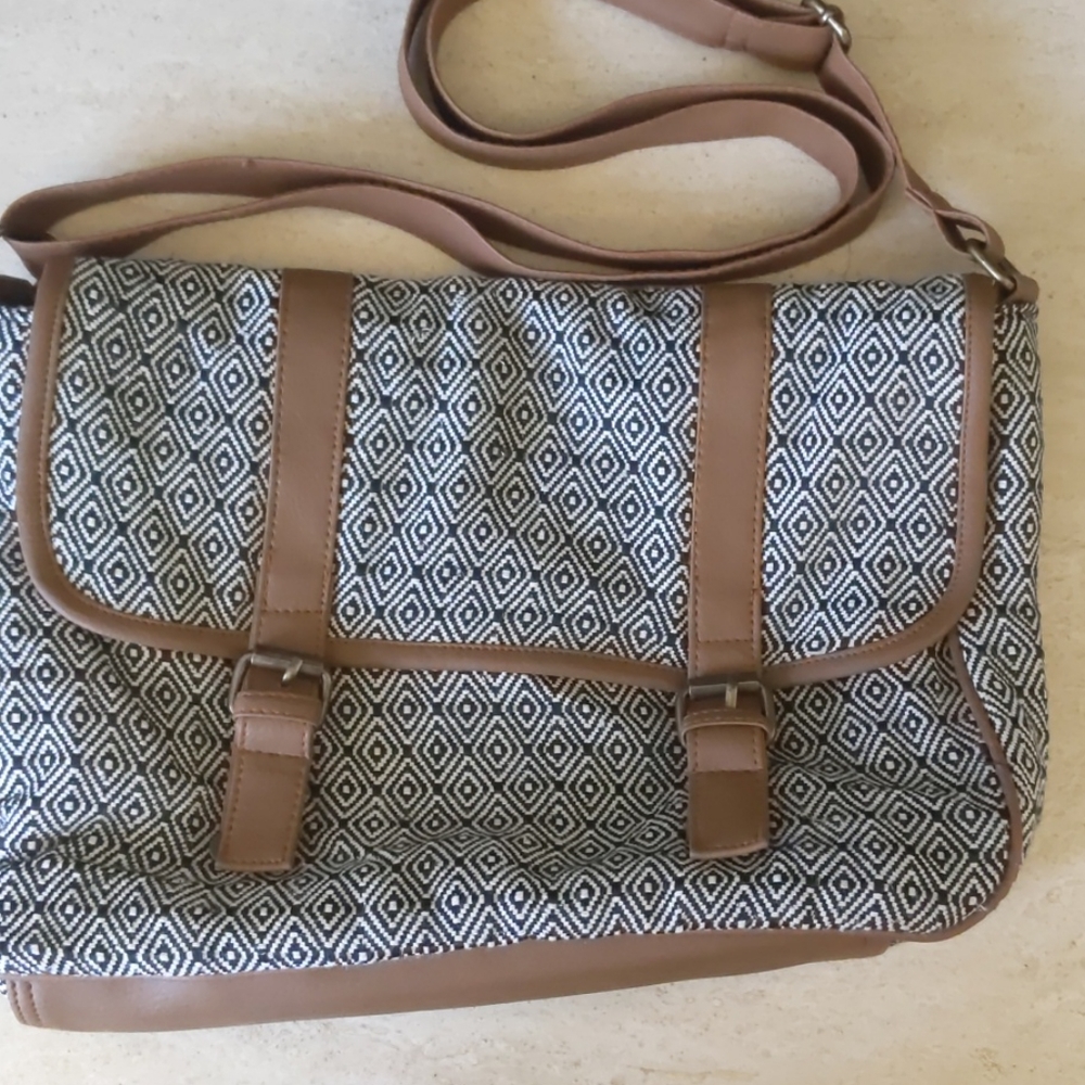 Messenger Bag